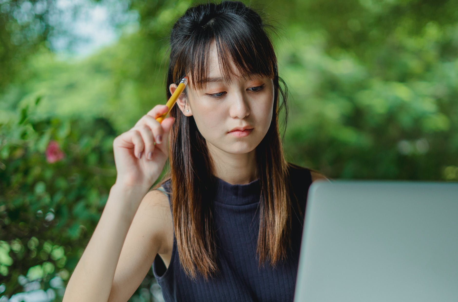 Content Marketing Blog: 9 Ideas to Write Better Blog Titles and Boost Traffic