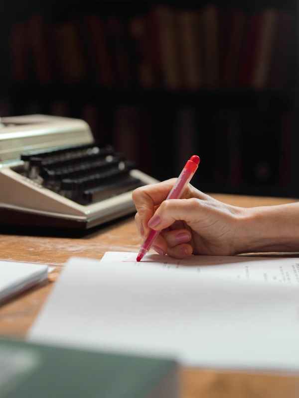 Your Writing Quirks Are Showing (And That’s Actually Good&nbsp;News)