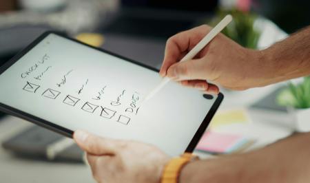 How the Right AI Prompt Cuts Your Real Estate Blog Time in Half